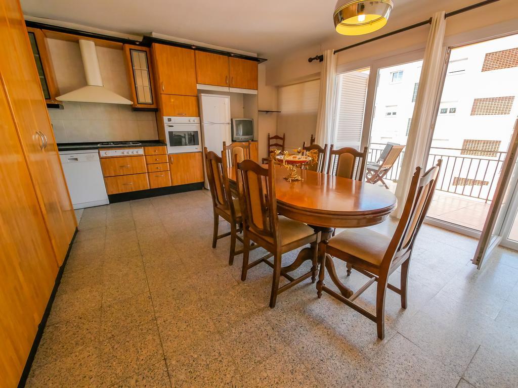 Agi Ferran 32 Appartement Roses Buitenkant foto